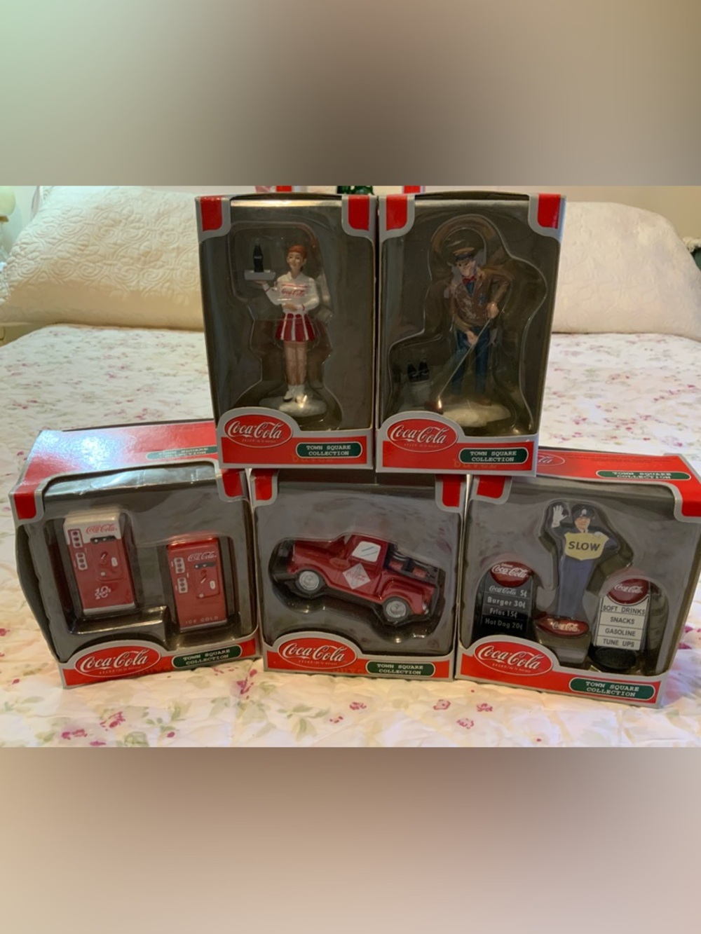COCA-COLA CHRISTMAS ORNAMENTS - Picture 5 of 14